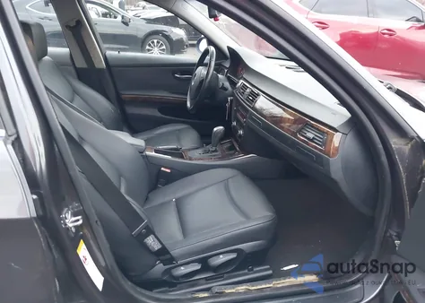 2008 BMW 328Xi из США, поврежденный, VIN WBAVC93538K043754